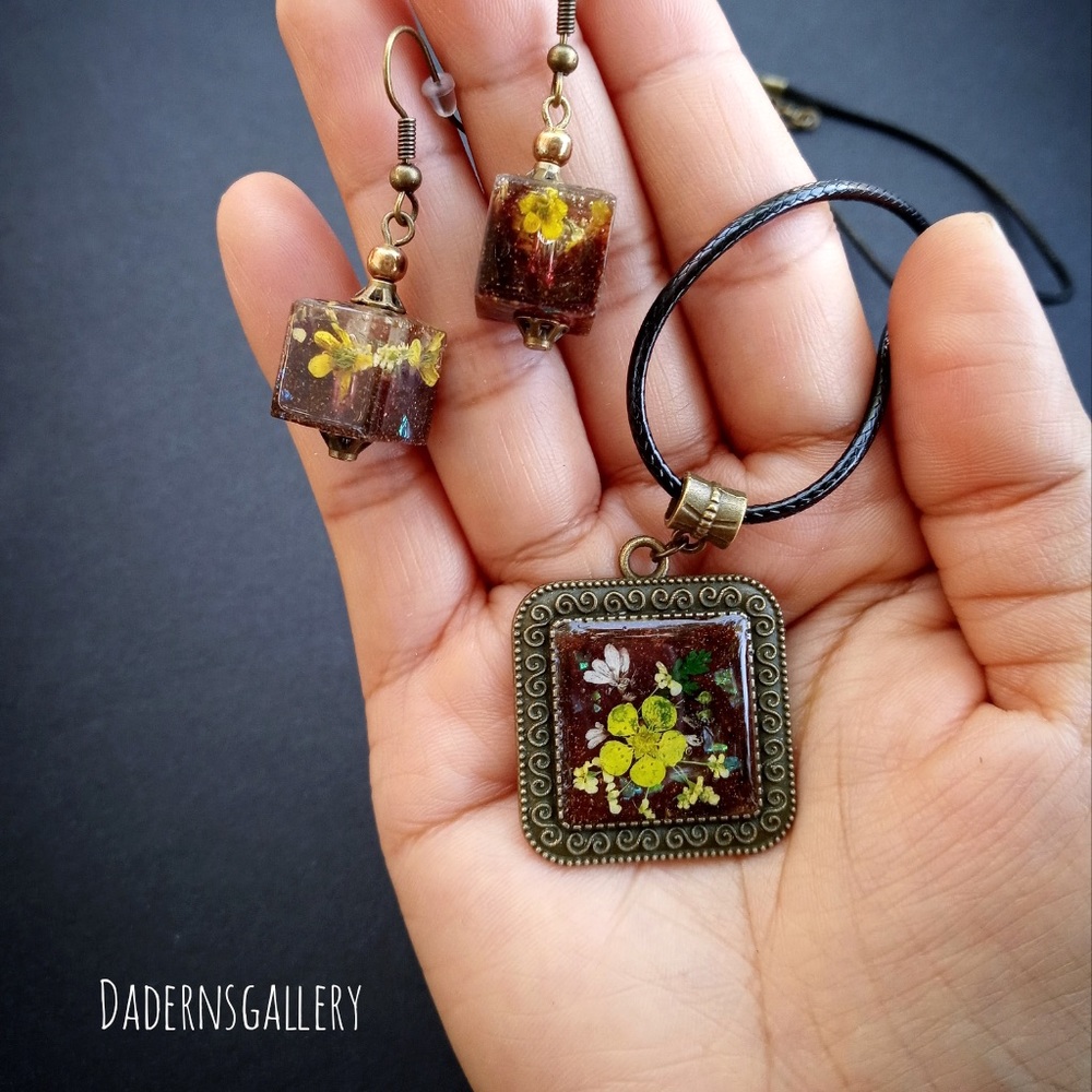 Not for sale- Handmade Resin Jewelry Set